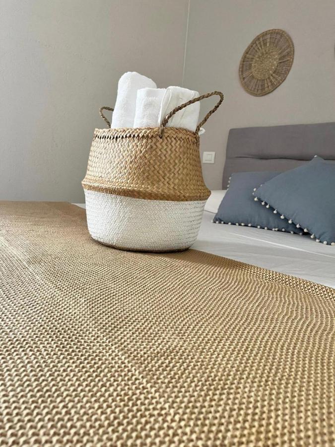 Apulia Journey - Manzoni 11 Hotel Бари Екстериор снимка