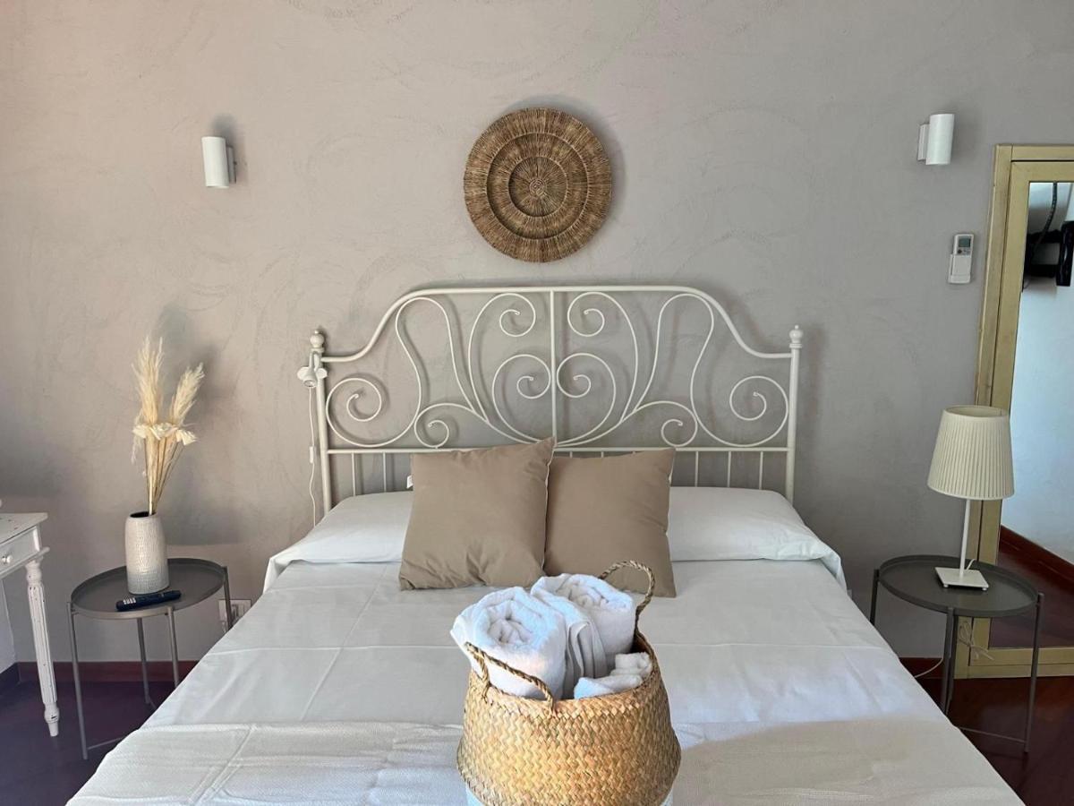 Apulia Journey - Manzoni 11 Hotel Бари Екстериор снимка