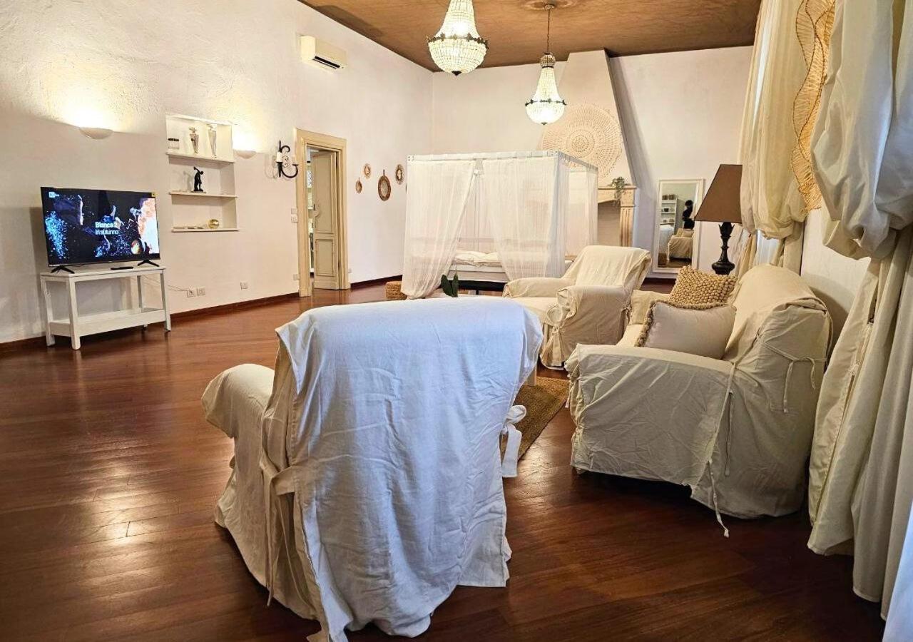Apulia Journey - Manzoni 11 Hotel Бари Екстериор снимка